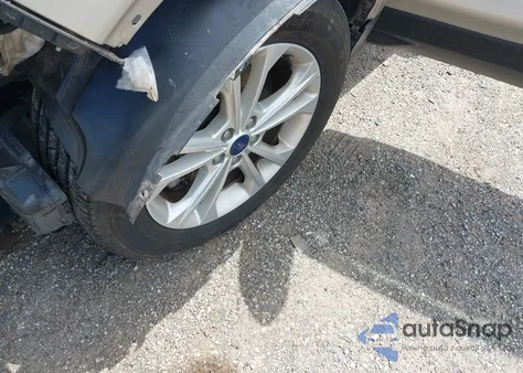 2017 Ford Escape Se z USA, uszkodzony, nr VIN 1FMCU9GD7HUE63249